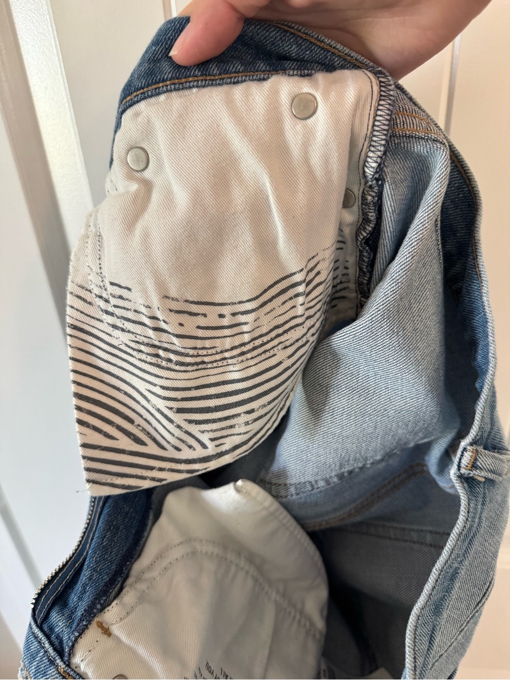Outerknown SEA Jeans Light Wash Distressed Straight Jeans Size 26 Sustainable - Picture 8 of 9
